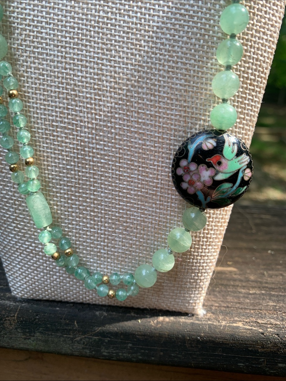 Vintage Aventurine Beaded Necklace with Cloisonné pendant - Picture 2 of 7
